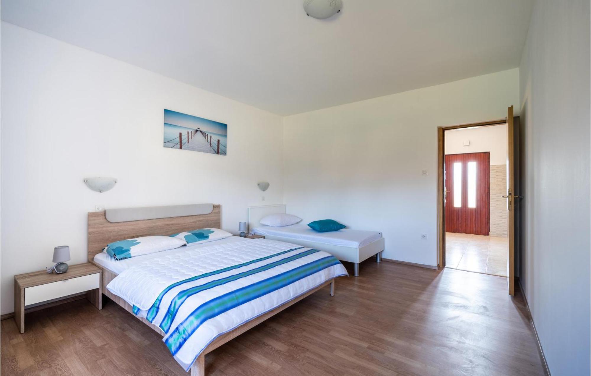 Beautiful Apartment In Krnica With Kitchen Exterior foto